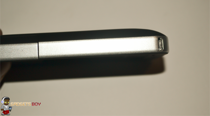 Mophie Juice Pack side view