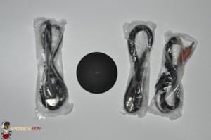 Kanex Airblue inside the box