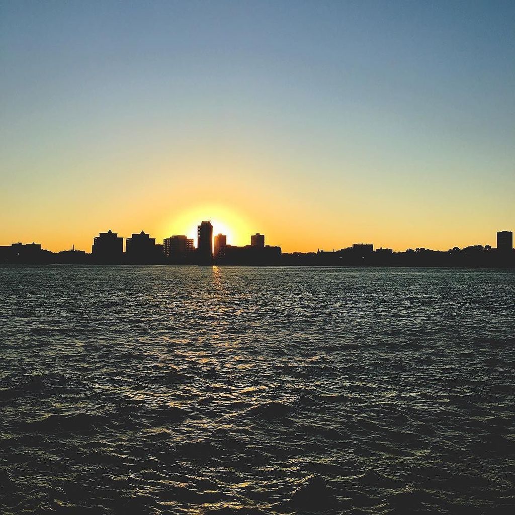 Sunset view from Hudson River Park - New York City