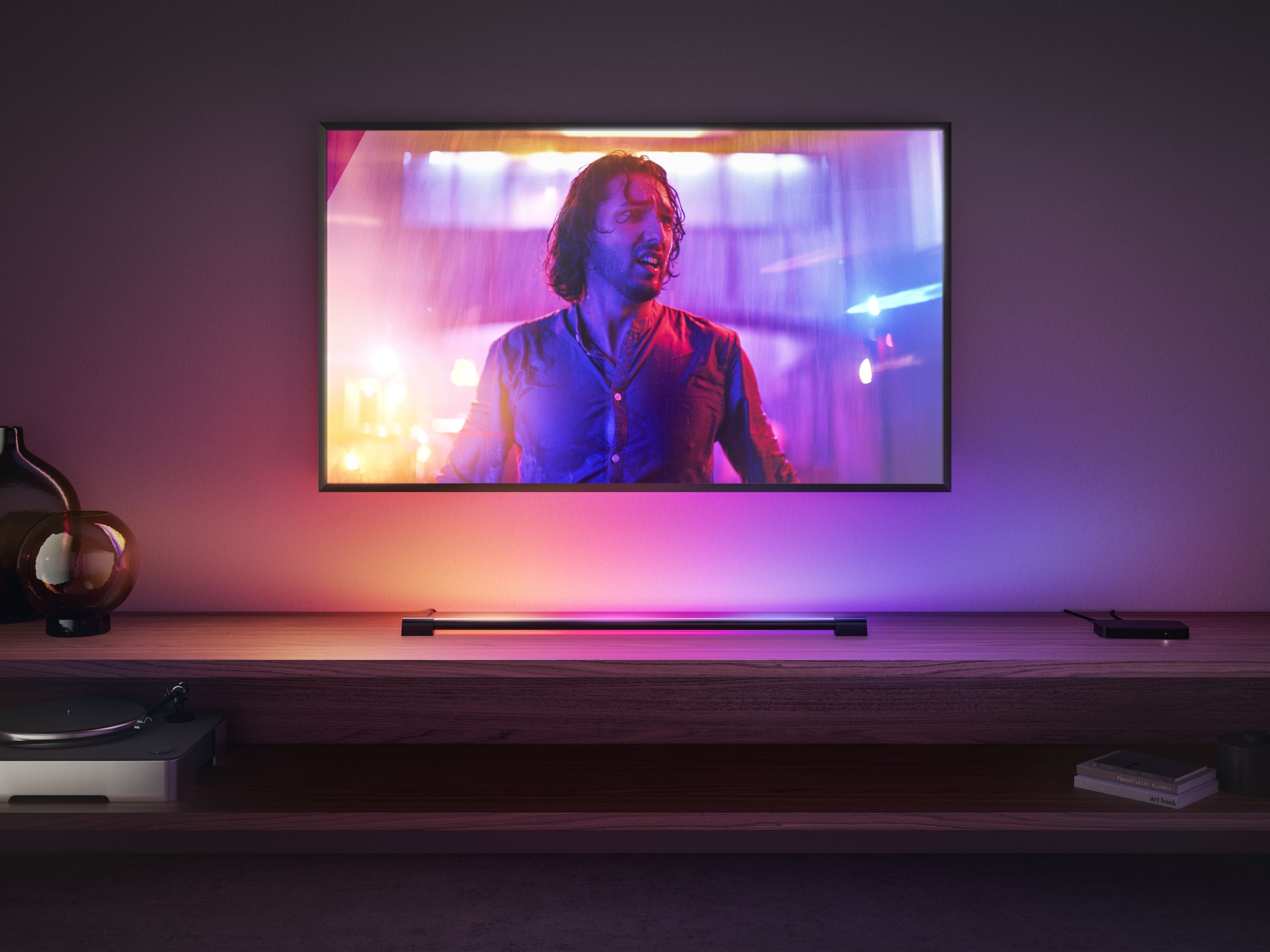 smal kruising Manifestatie New Philips Hue Products and Innovations Blend Light, Colour and Sound